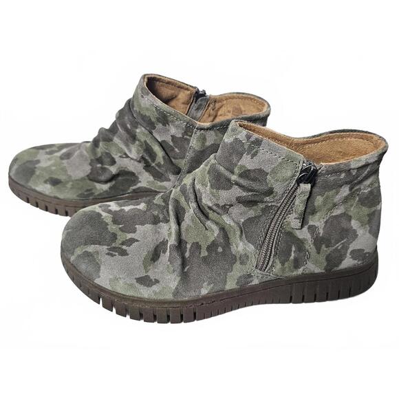 Women's Comfortive Calla Suede Zipper Boots sz 7.5M NEW - Picture 3 of 8